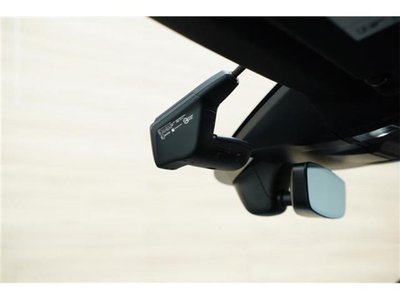 صورة 51 لـ 2021 AUDI E-TRON GT QUATTRO