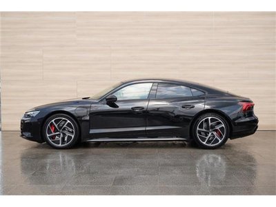 صورة 70 لـ 2021 AUDI E-TRON GT QUATTRO