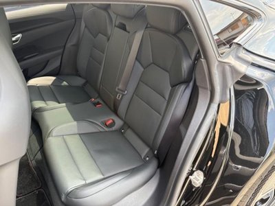 صورة 68 لـ 2021 AUDI E-TRON GT QUATTRO
