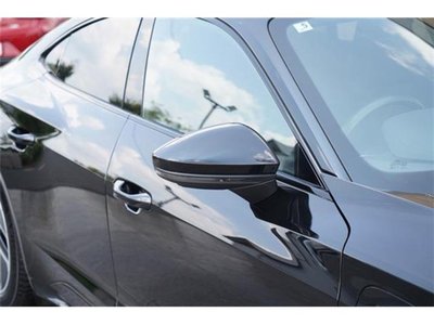 صورة 43 لـ 2021 AUDI E-TRON GT QUATTRO