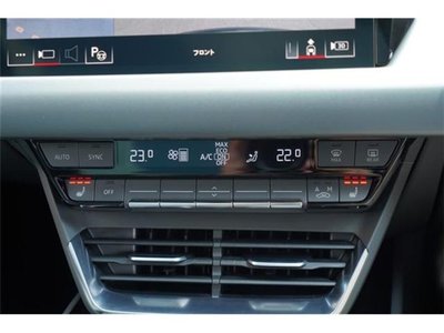 صورة 41 لـ 2021 AUDI E-TRON GT QUATTRO