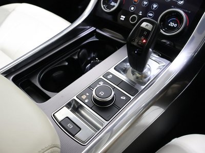 2020 LAND Rover RANGE ROVER SPORT thumbnail 32