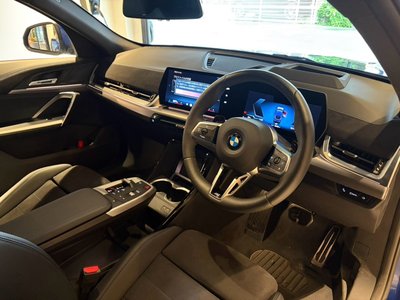 2025 BMW X2 thumbnail 17