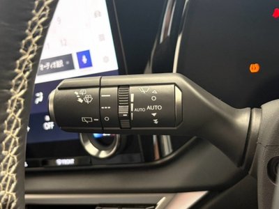 2023 Lexus RX — миниатюра 28