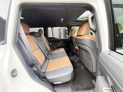 2025 Lexus GX 照片 41