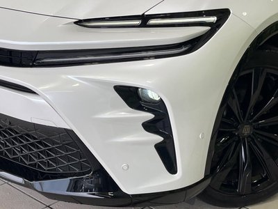 2024 Toyota CROWN SPORT photo 13