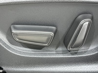2024 Toyota CROWN SPORT thumbnail 44