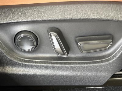 2024 Toyota CROWN SPORT thumbnail 43
