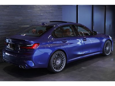 2022 BMW Alpina B3 photo 2