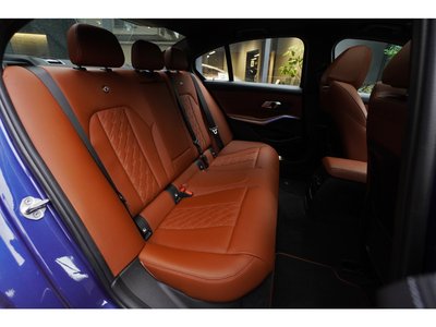 صورة مصغرة 21 لـ 2022 BMW Alpina B3