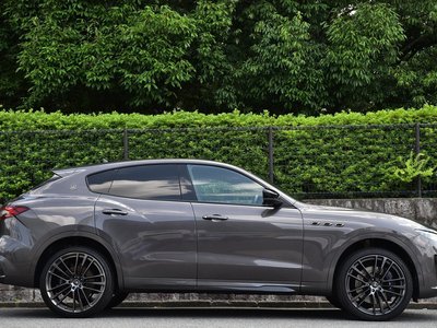 2020 Maserati LEVANTE — фото 11