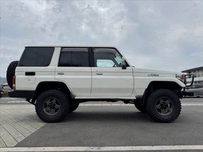 2000 Toyota LAND CRUISER 70 照片 12