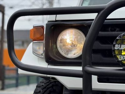 2000 Toyota LAND CRUISER 70 照片 29