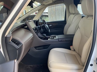 2024 Toyota ALPHARD — фото 9