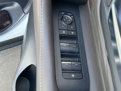 2024 Toyota ALPHARD — фото 22