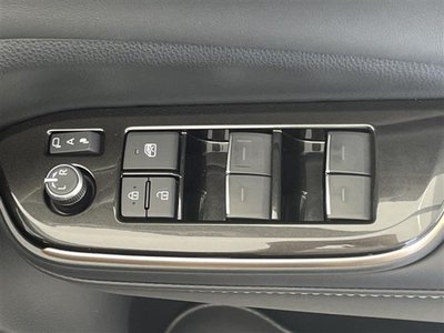 2024 Toyota CROWN SPORT 缩略图 24