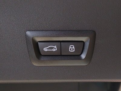 2026 BMW X3 thumbnail 38