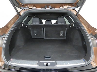 صورة 15 لـ 2025 Toyota CROWN ESTATE