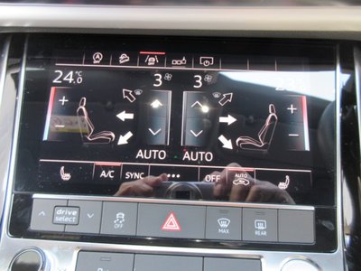 2019 AUDI Q8 照片 29