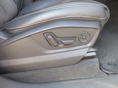 2019 AUDI Q8 照片 19