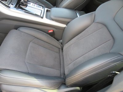 2019 AUDI Q8 照片 21