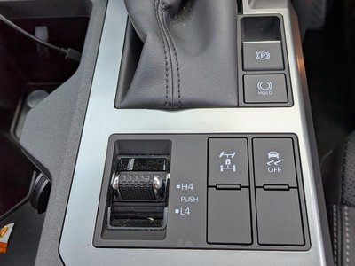2024 Toyota LAND CRUISER 250 — фото 30