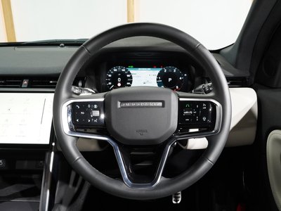 2023 LAND Rover DISCOVERY SPORT photo 12