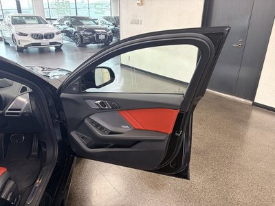 صورة مصغرة 30 لـ 2025 BMW 1 SERIES
