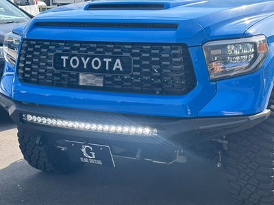 2019 Toyota TUNDRA photo 11