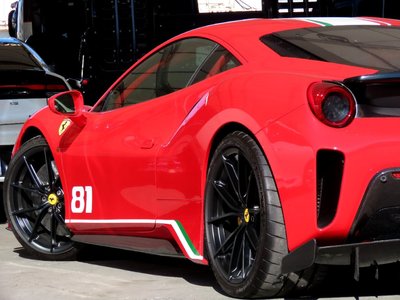 صورة مصغرة 34 لـ 2020 Ferrari 488 PISTA