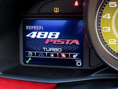 صورة مصغرة 65 لـ 2020 Ferrari 488 PISTA