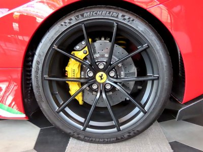 صورة مصغرة 76 لـ 2020 Ferrari 488 PISTA