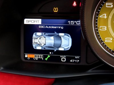 صورة مصغرة 63 لـ 2020 Ferrari 488 PISTA
