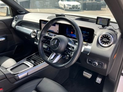 صورة 14 لـ 2024 Mercedes-BENZ GLB AMG