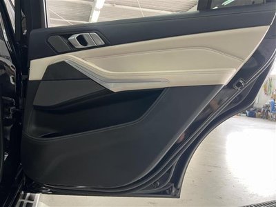 2020 BMW X7 photo 8