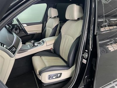 2020 BMW X7 photo 12