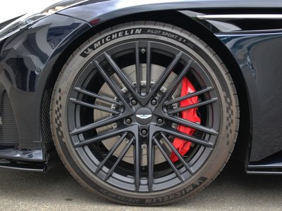 صورة 4 لـ 2026 Aston Martin DB12
