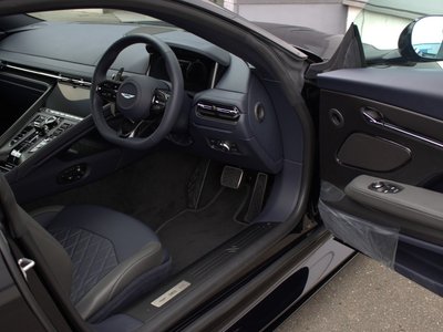 صورة 3 لـ 2026 Aston Martin DB12