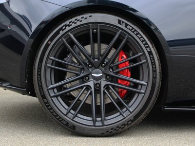 صورة 7 لـ 2026 Aston Martin DB12