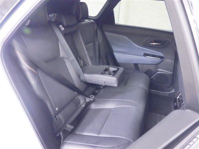 2025 Toyota CROWN ESTATE thumbnail 25