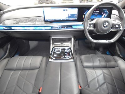 2024 BMW 7 SERIES 照片 10