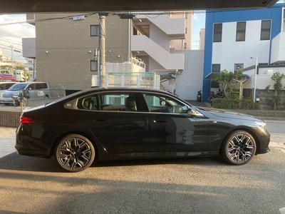2025 BMW 5 SERIES 照片 7
