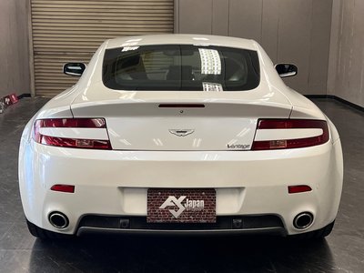 2008 Aston Martin V8 照片 7