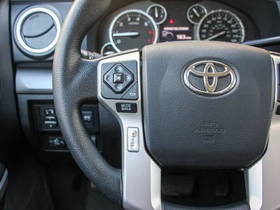 صورة 41 لـ 2016 Toyota TUNDRA