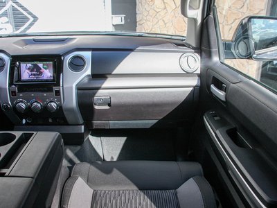 صورة 40 لـ 2016 Toyota TUNDRA
