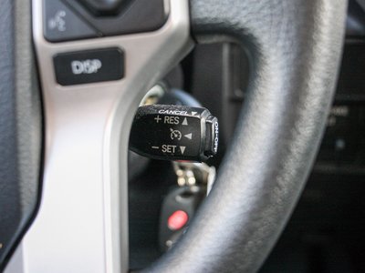 صورة 45 لـ 2016 Toyota TUNDRA