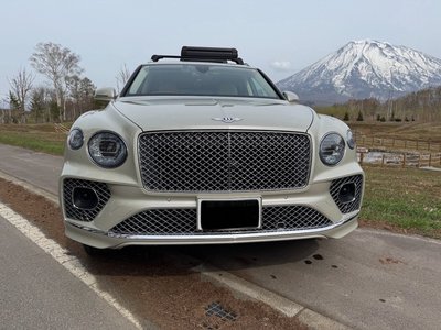 2022 Bentley BENTAYGA 照片 2
