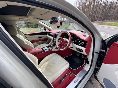 2022 Bentley BENTAYGA 照片 11