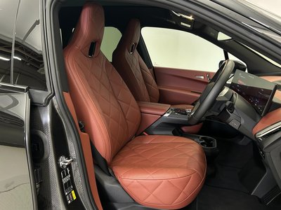 2025 BMW IX photo 12