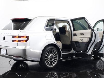 صورة 18 لـ 2024 Toyota CENTURY
